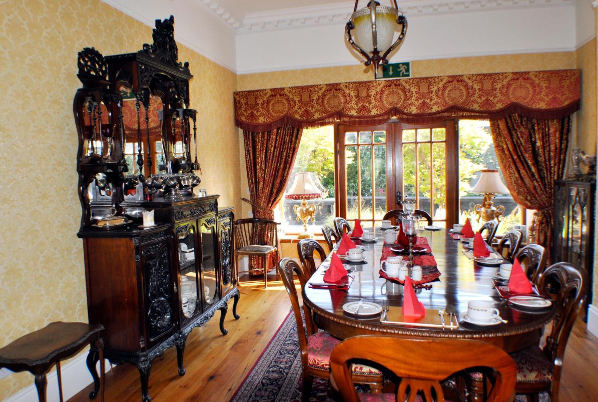 Highfield House Guesthouse Трим Экстерьер фото