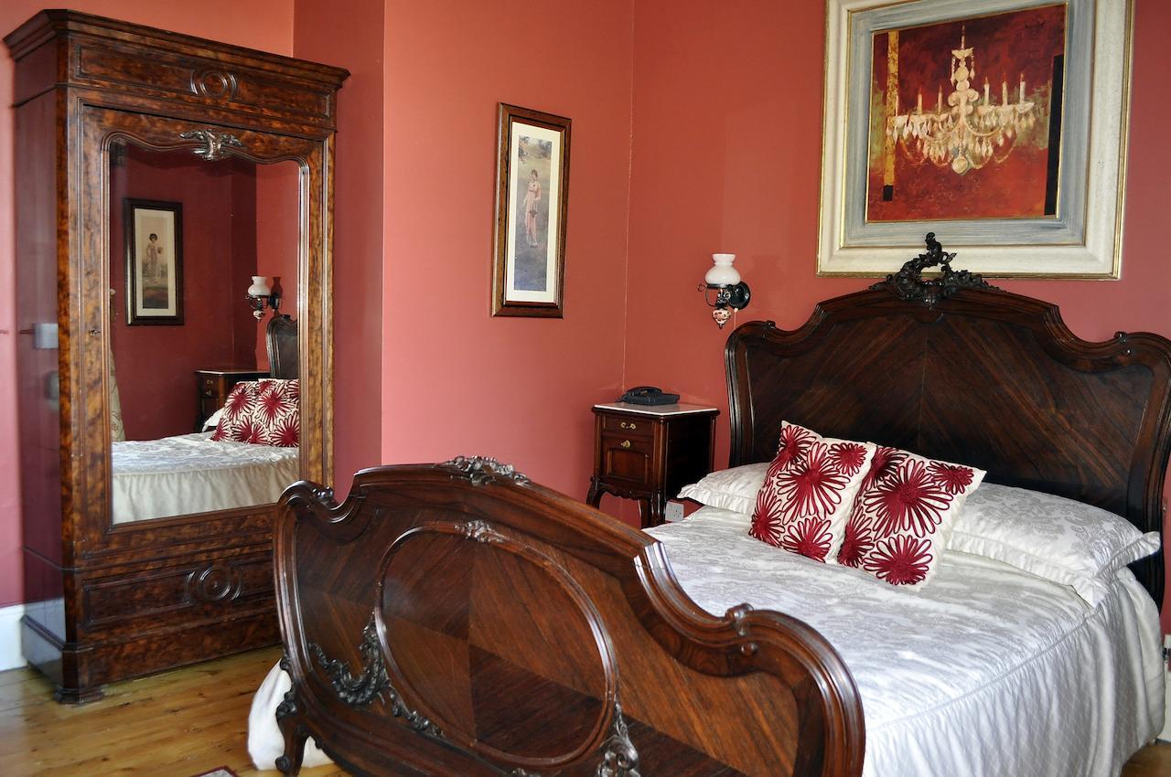 Highfield House Guesthouse Трим Номер фото